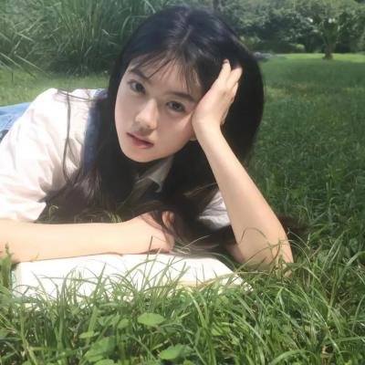 穿靴子的猫2封面